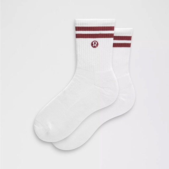 lululemon athletica Accessories - lululemon athletica NWT Unisex Daily Essential Quarter Socks Stripe